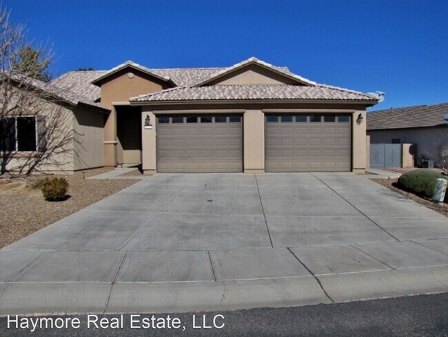 Building Photo - 4 br, 3 bath House - 4205 Christopher Drive