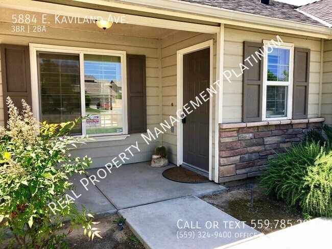 Foto del edificio - $2,100 Fowler & Jensen 3 Bedroom Home - E....