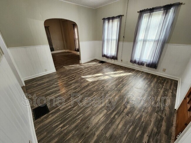 Foto del edificio - 1467 S 8th St