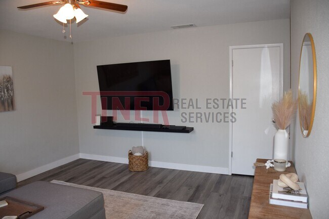 Building Photo - Fantastic 4 Bedroom  Home- Tier 4