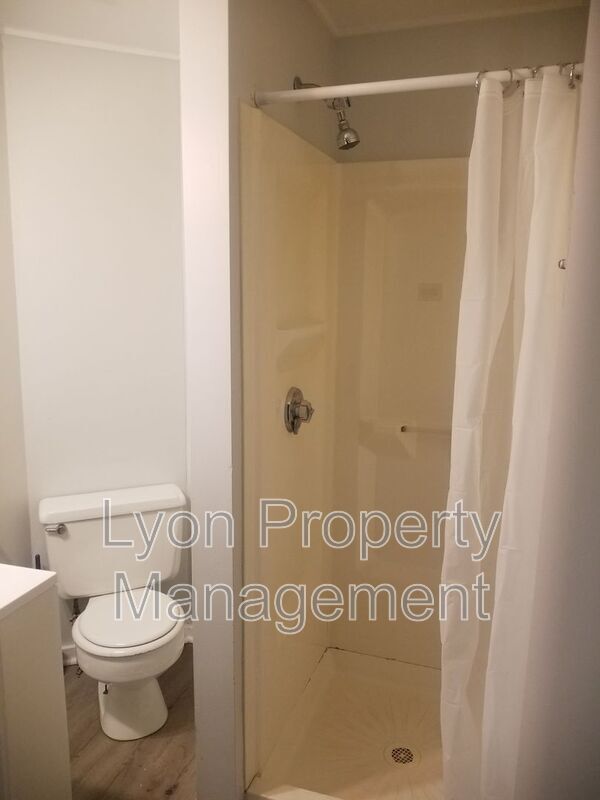 Foto del edificio - 234 Covel St