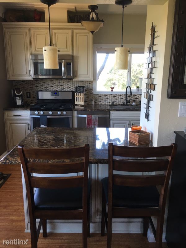 Building Photo - 2 br, 1 bath Condo - 1682 Terrace Rd