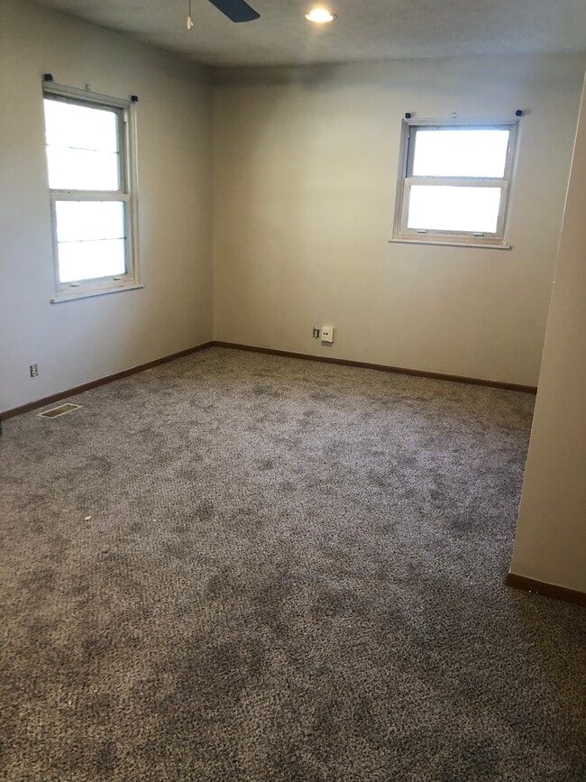 Foto del edificio - 356 Avonwick Pl