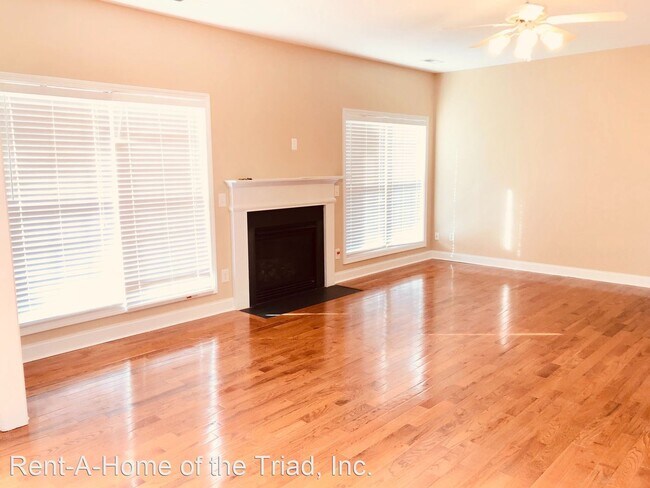 Building Photo - 5 br, 5 bath House - 4837 Marquis Street