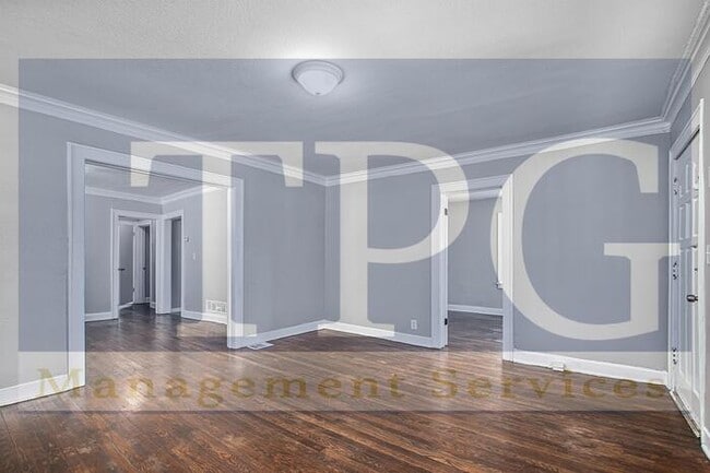 Building Photo - 1825 E 67th St