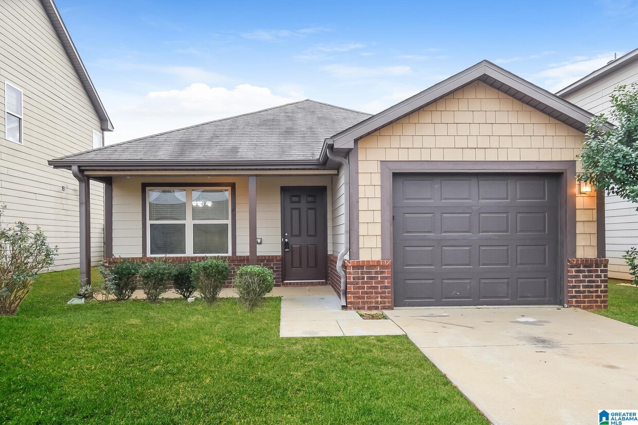 Foto principal - 137 Union Station Dr