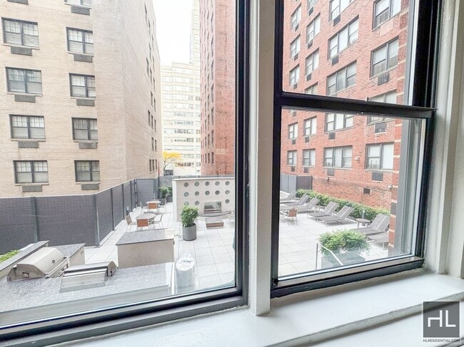 Building Photo - East 79th Street