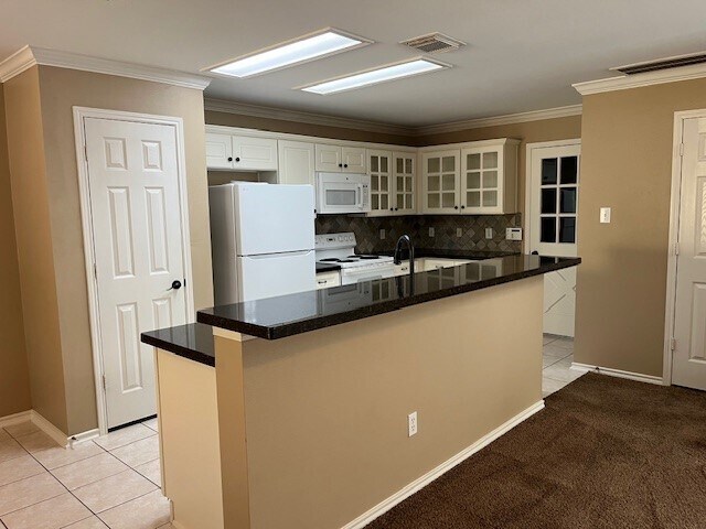 Foto del edificio - 93 N Villa Oaks Dr