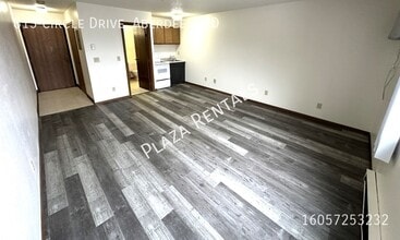 Building Photo - 307 11th Ave NW