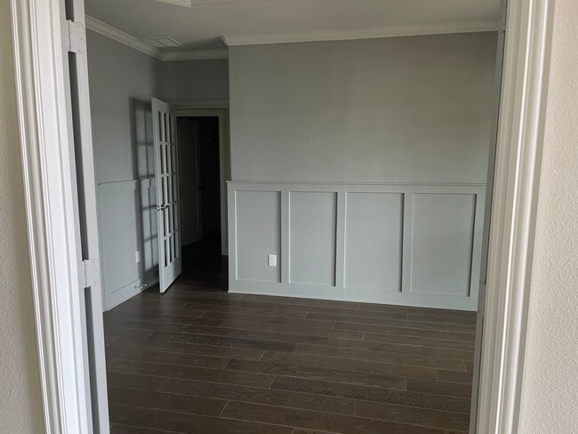 Foto del edificio - 4402 De Bourgh Ln