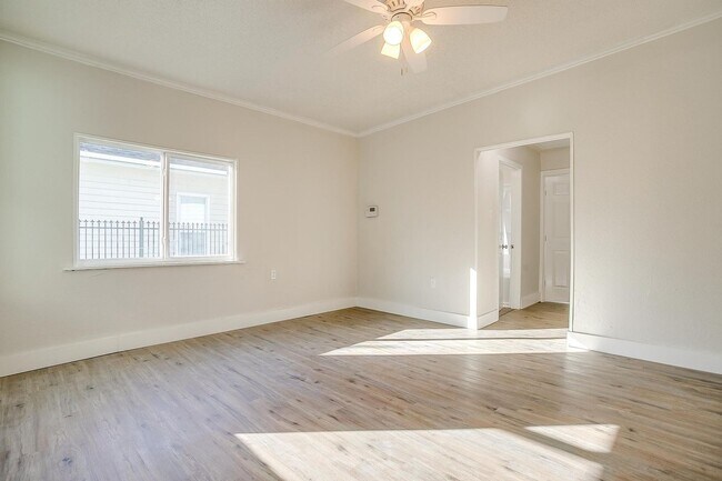 Foto del edificio - Newly Remodeled 2 Bed, 1 Bath Home near Hi...