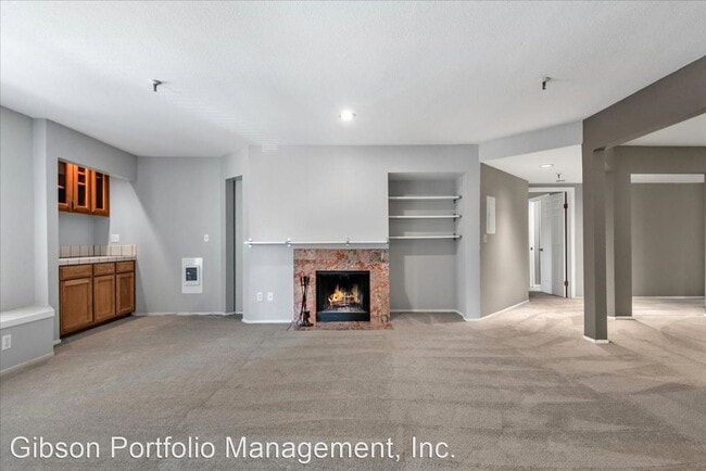 Building Photo - 3 br, 2 bath House - 365 Forest Ave  Apt 2A