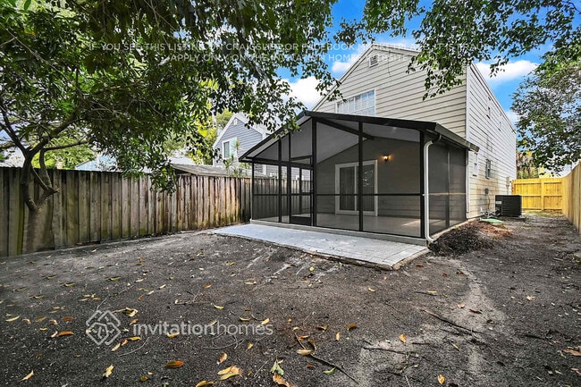 Building Photo - 5818 Cassandra Ct
