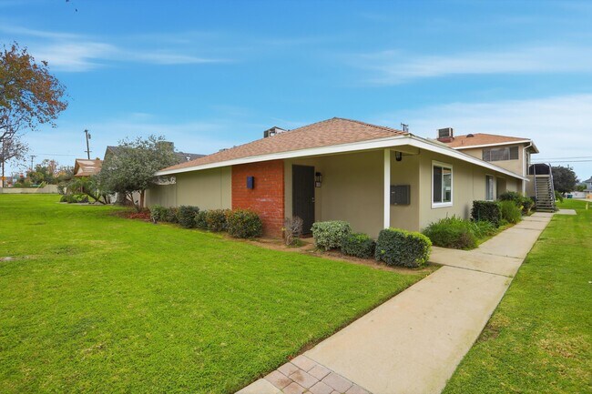 Foto del edificio - 840 Bonita Ave