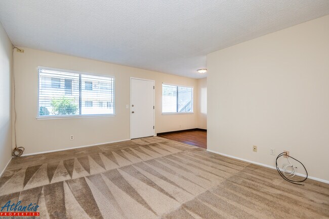 Foto del edificio - 1183 Leigh Ave