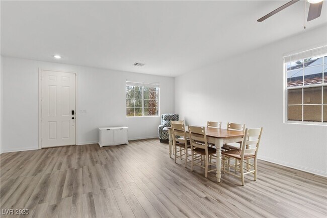 Foto del edificio - 1144 Highbury Grove St