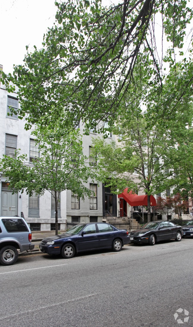 Foto del edificio - 912 Saint Paul St