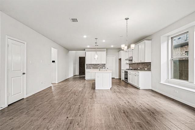 Foto del edificio - 10233 Fulgham Dr