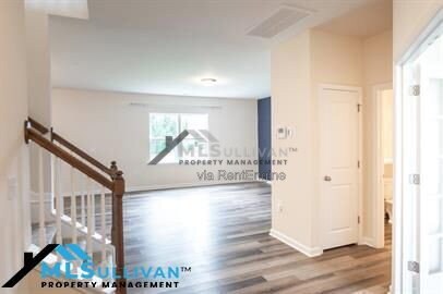 Foto del edificio - 8400 Jordan Meadow Dr