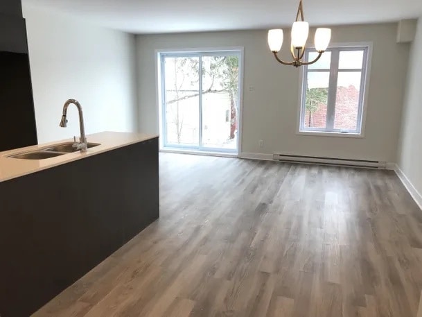 Photo du bâtiment - 10900 Av Des Laurentides