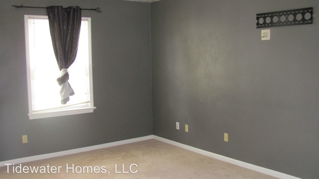 Building Photo - 1620 Sandy Pines Way