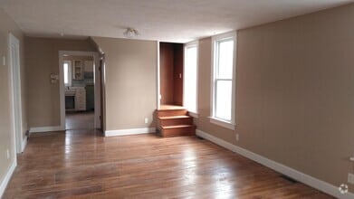 Building Photo - 1248 E 6th St