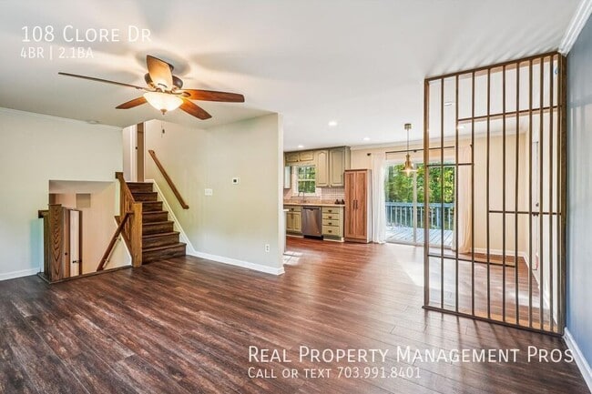 Building Photo - 108 Clore Dr