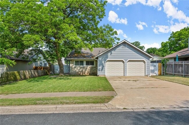 Building Photo - 9402 Marsh Dr