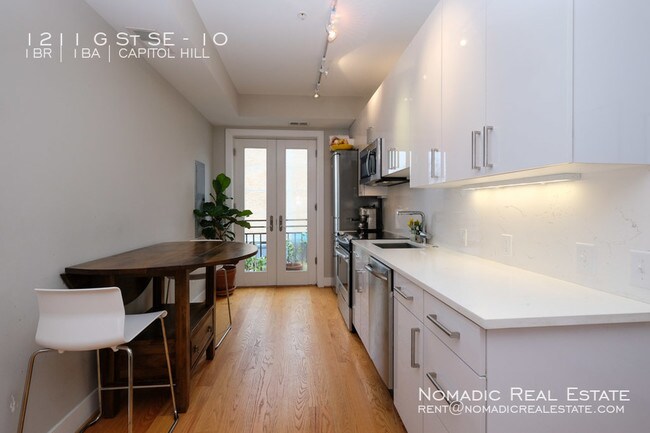 Foto del edificio - 1211 G St SE