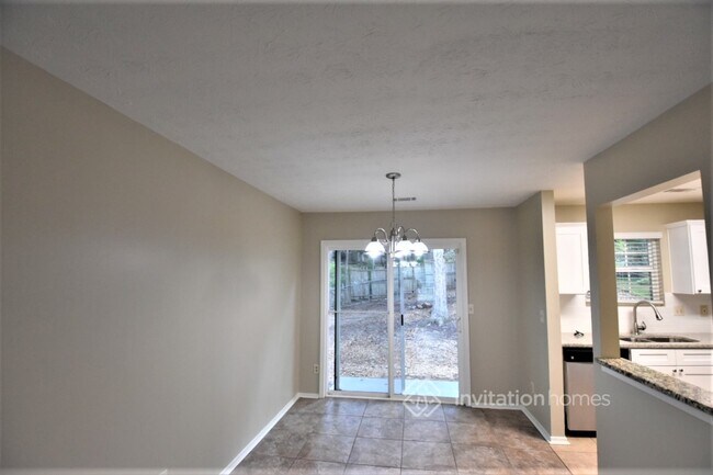 Building Photo - 85 Birch Rill Dr