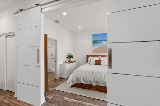 Dormitorio en la primera planta - 1651 Topanga