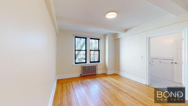 Foto del edificio - 210 E 68th St