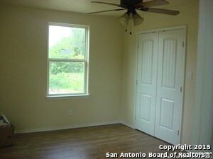 Foto del edificio - 615 Cantrell Dr