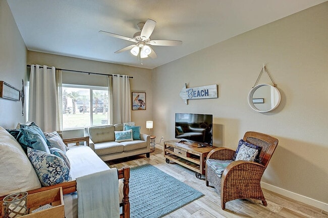 Building Photo - 1129 Eleventh Street-SI FL1-ID1023188P