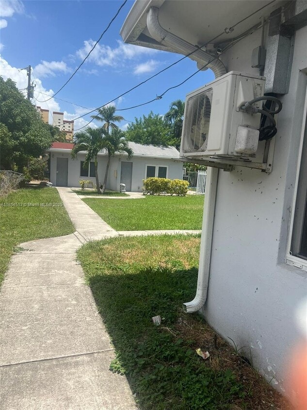 Primary Photo - 159 NE 75th St