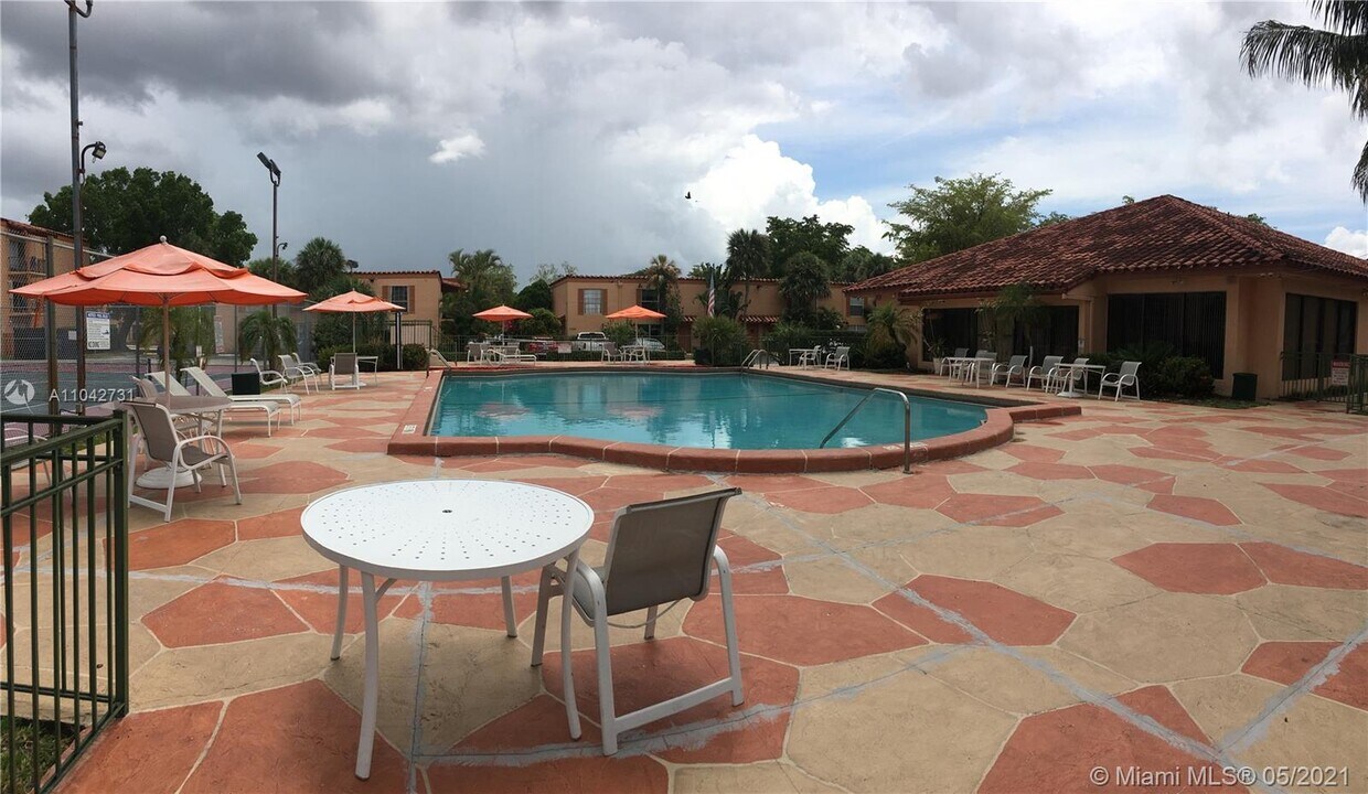 7121 Miami Lakes Dr Unit Q1, Hialeah, FL 33014 Condo for Rent in