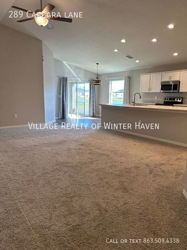 Foto del edificio - Beautiful Spacious 4 Bedroom 2 Bathroom wi...