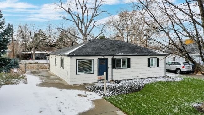 Foto del edificio - 1217 S Victor St