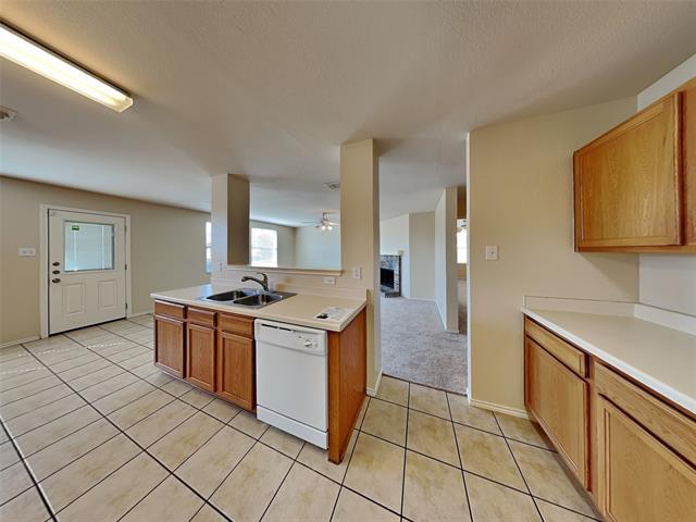 Building Photo - 4121 German Pointer Way