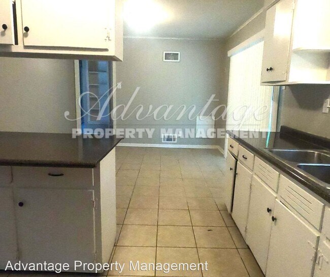 Building Photo - 3 br, 2 bath House - 3120 Beauchamp Dr.