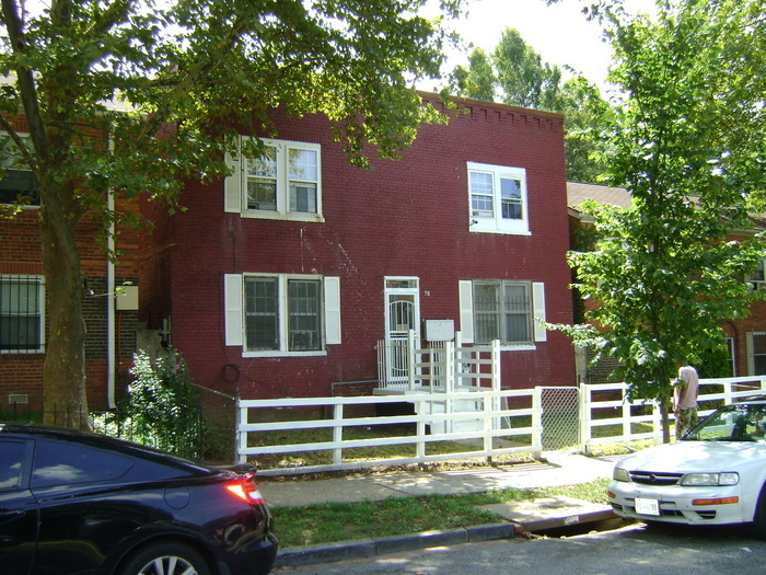 Primary Photo - 70 N St SW