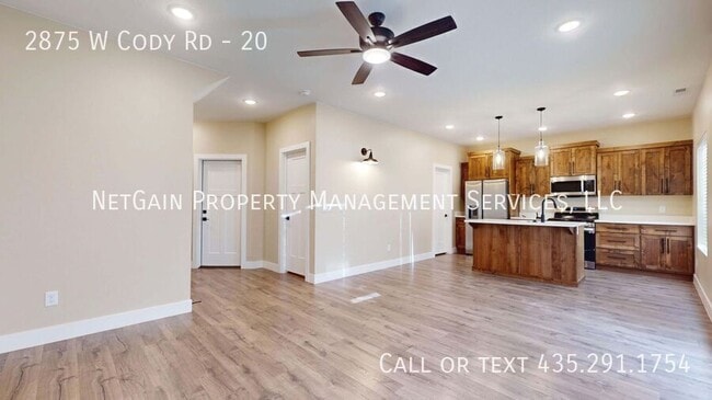 Building Photo - 2875 W Cody Dr