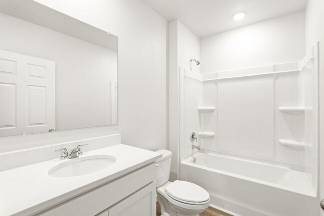 Building Photo - 542 Hamy St