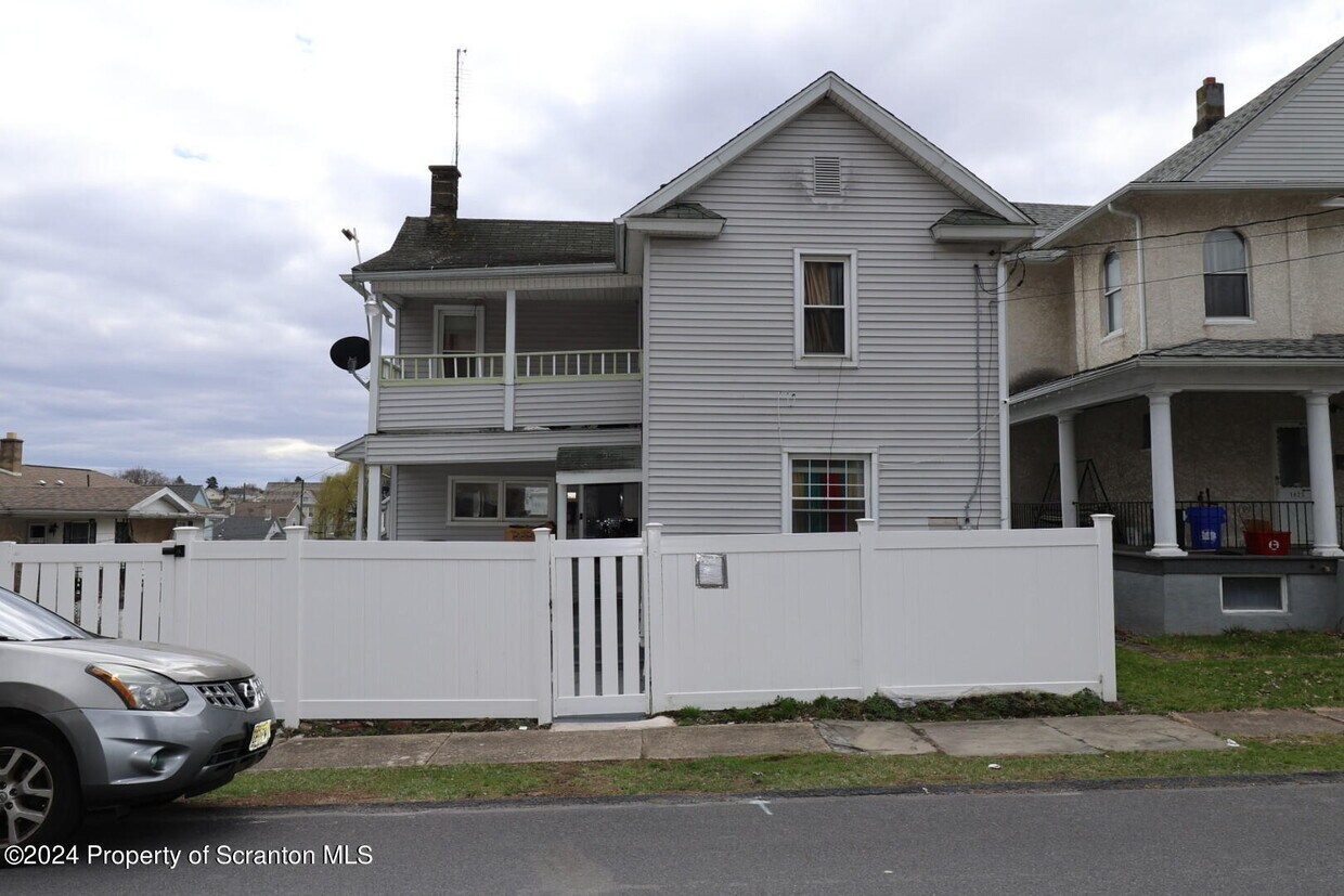 1423 Euclid Ave, Scranton, PA 18504 House Rental in Scranton, PA