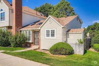 Building Photo - 4675 S Dillon Ct