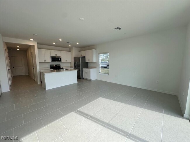 Foto del edificio - 4234 Caterina Ct