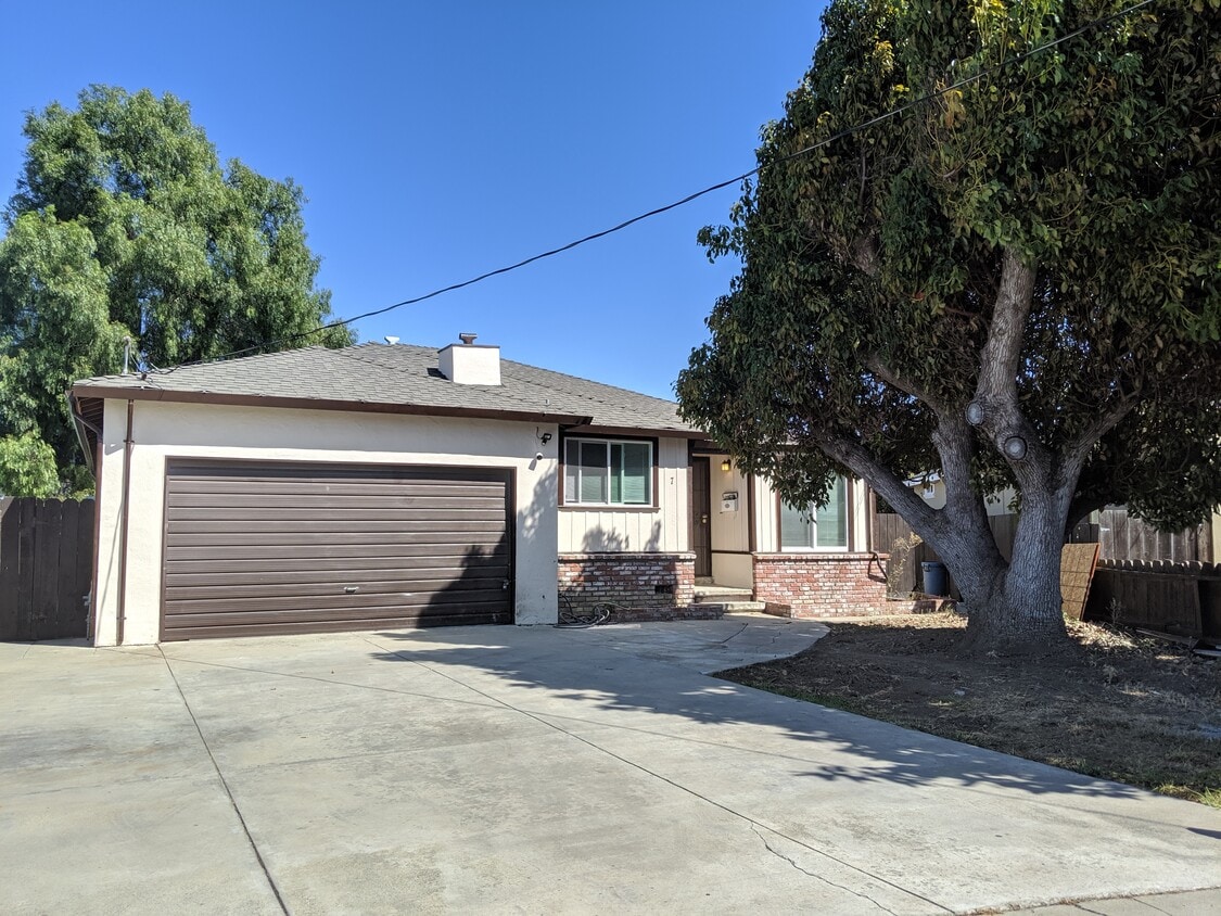 7 Gardenia Ct, East Palo Alto, CA 94303 House Rental in East Palo Alto, CA