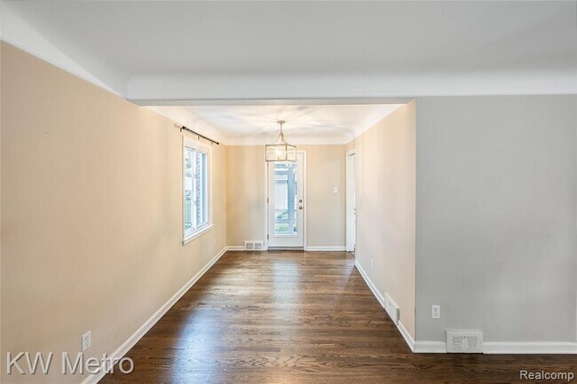 Foto del edificio - 1316 Lyons Ave