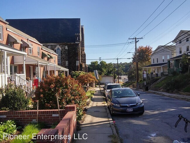Building Photo - 2 br, 2 bath House - 2020 Druid Park Dr
