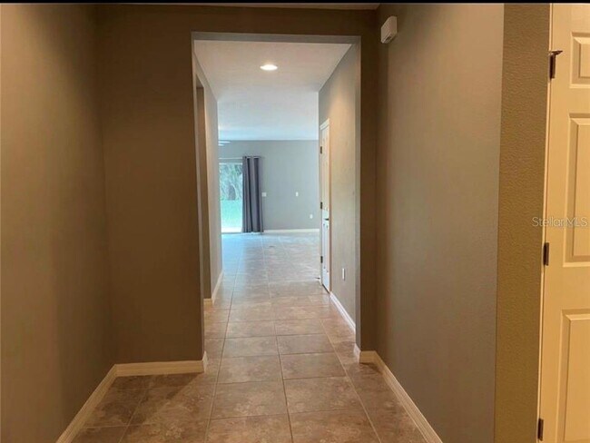 Building Photo - 3813 Carrick Bend Dr